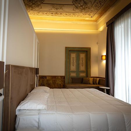 Antica Dimora Pessina Hotell Neapel Exteriör bild