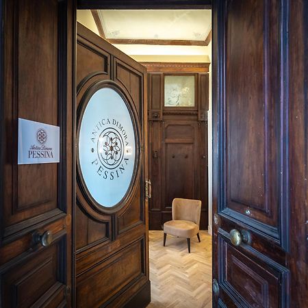 Antica Dimora Pessina Hotell Neapel Exteriör bild
