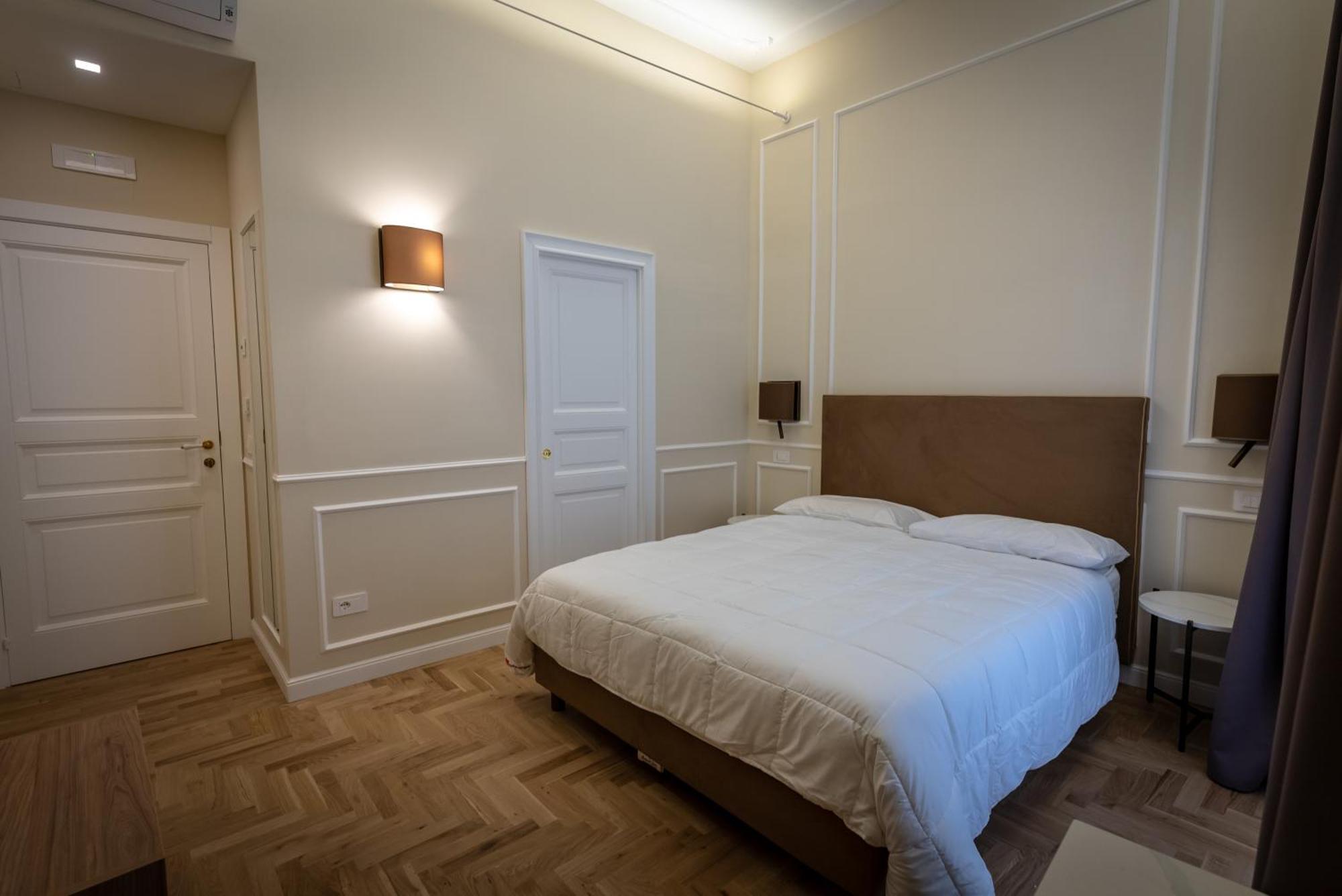 Antica Dimora Pessina Hotell Neapel Exteriör bild