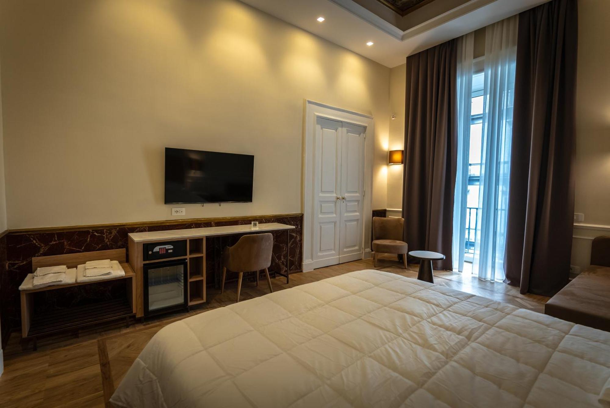Antica Dimora Pessina Hotell Neapel Exteriör bild