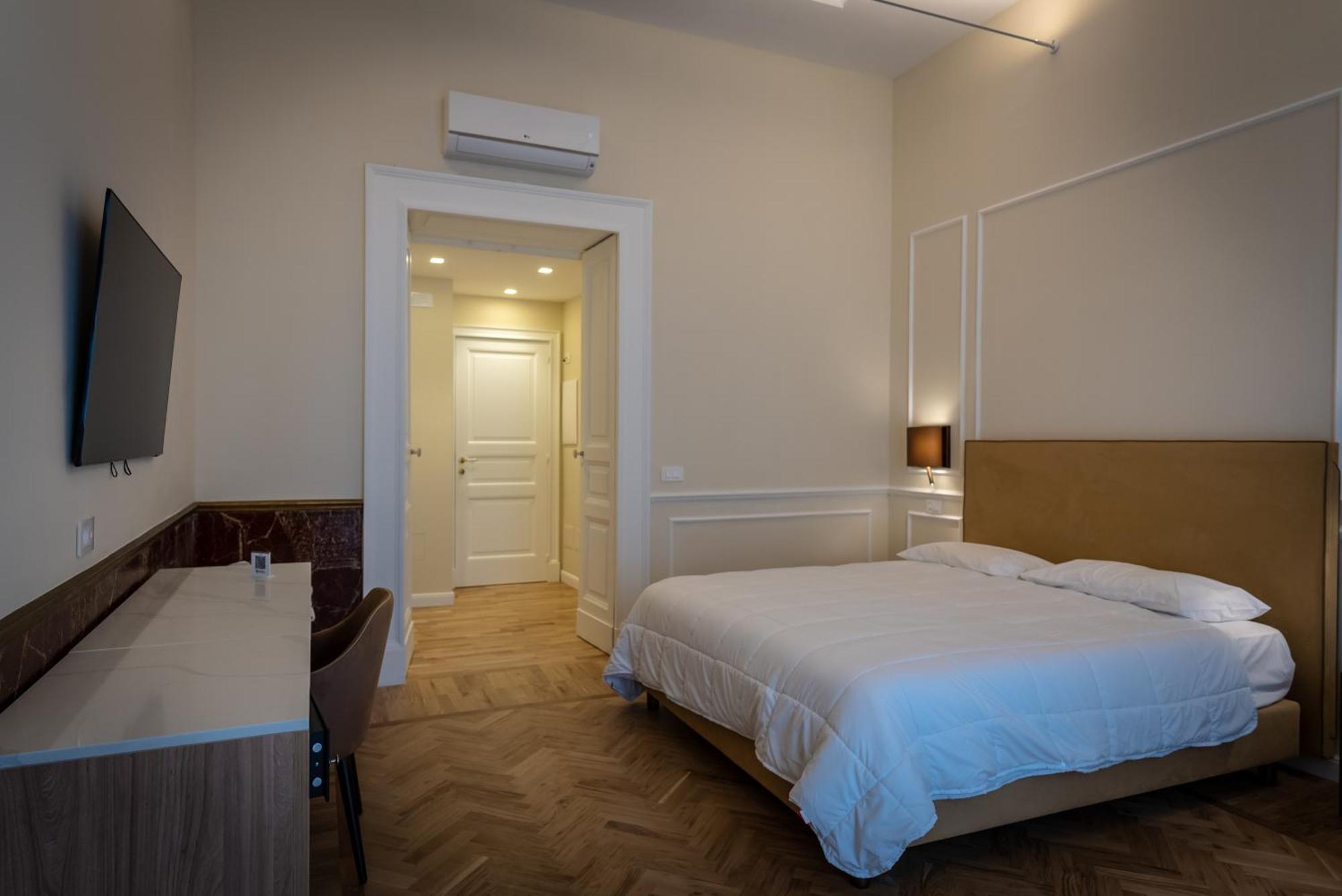 Antica Dimora Pessina Hotell Neapel Exteriör bild