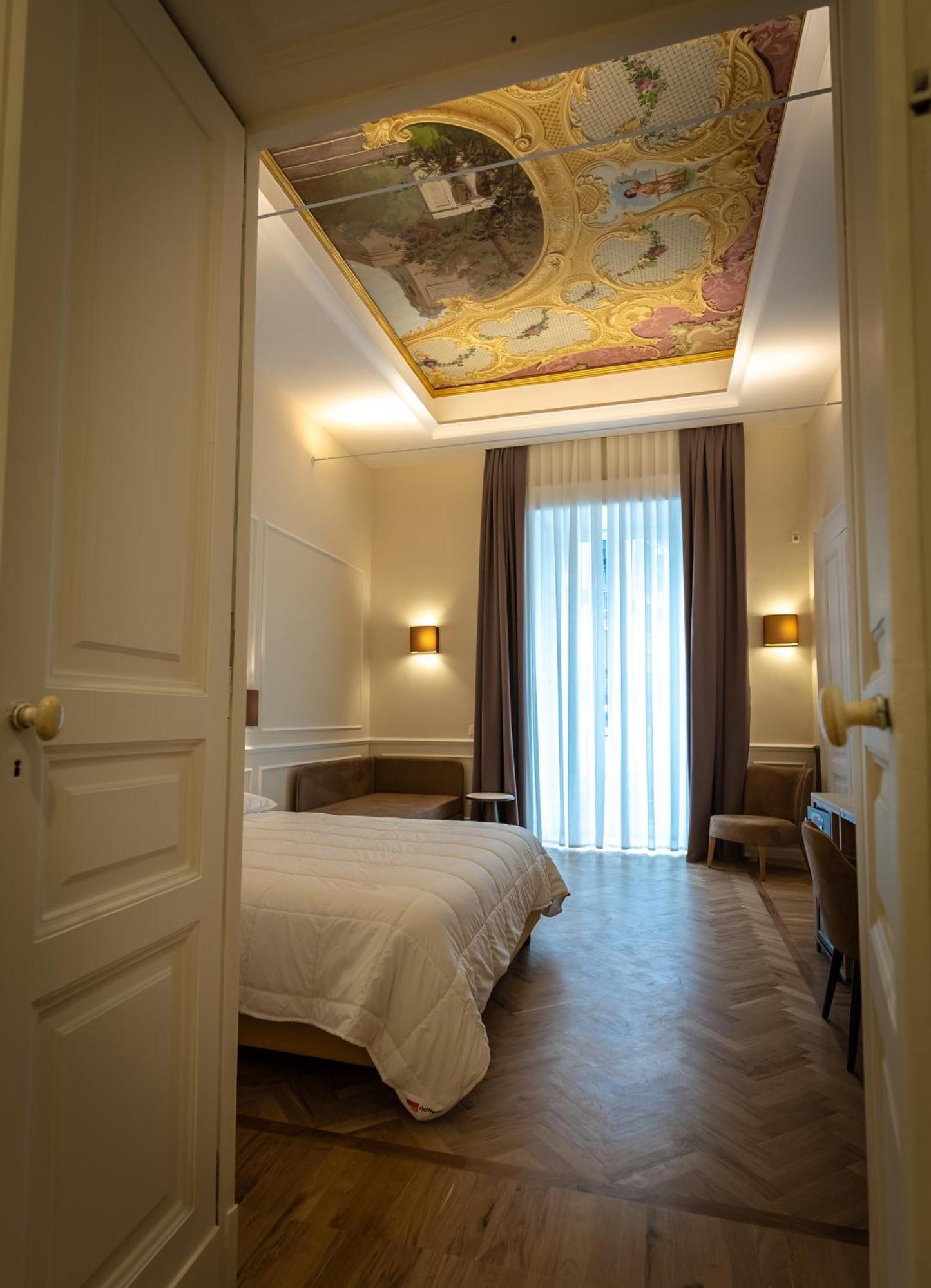 Antica Dimora Pessina Hotell Neapel Exteriör bild