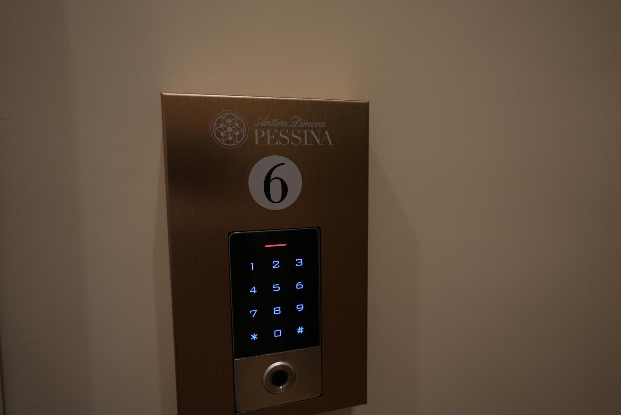 Antica Dimora Pessina Hotell Neapel Exteriör bild